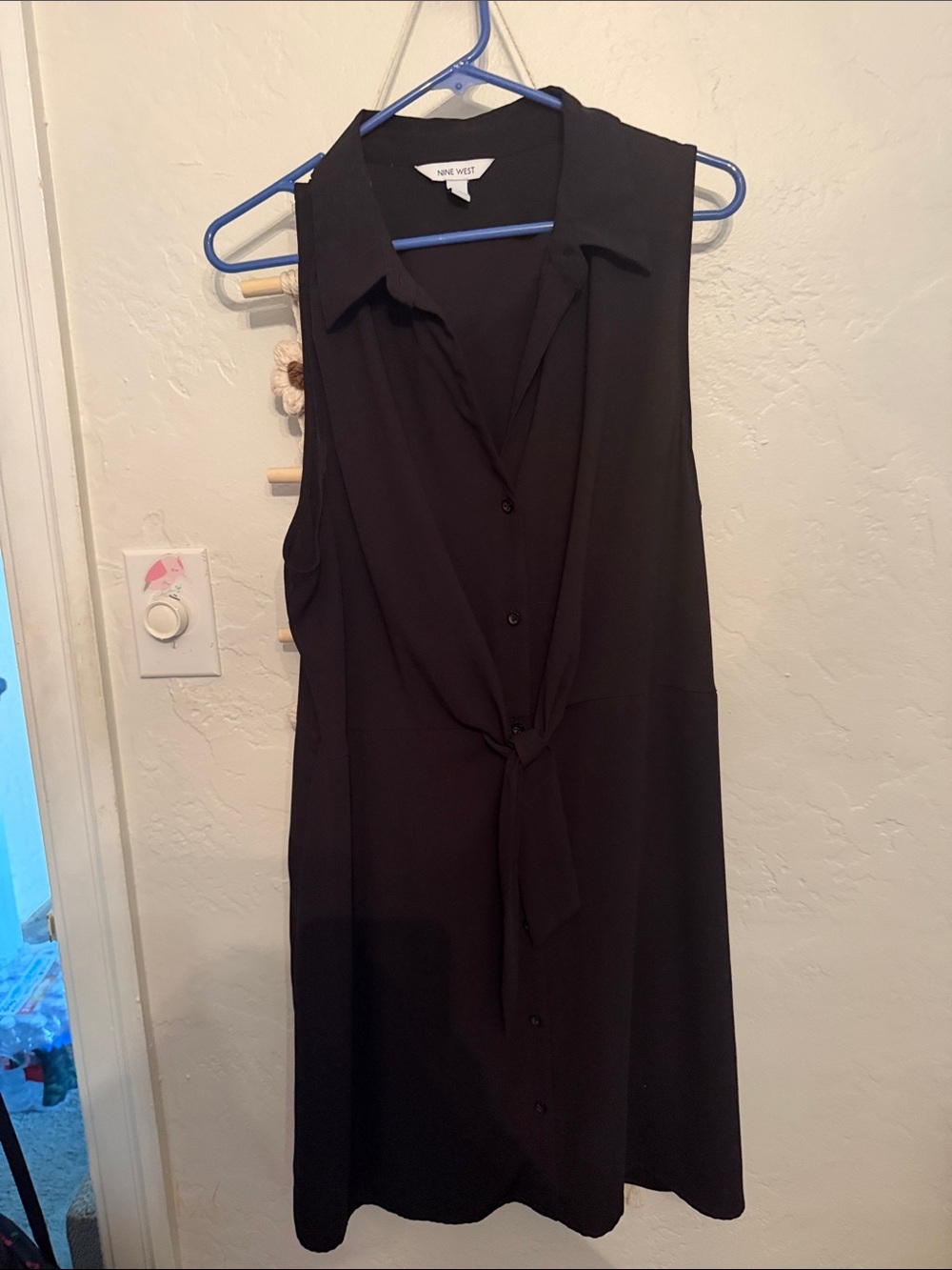 Nine West Black Sleeveless Button-Front Tie Dress